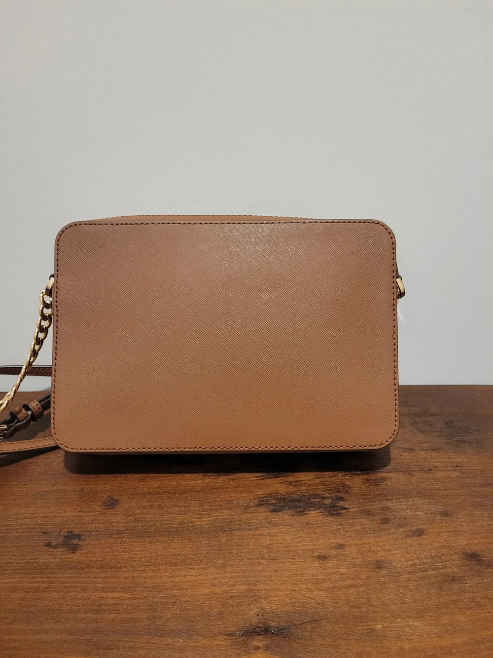 Michael Kors Jet Set Travel Crossbody Bag in Brown with Card Holder - Picture 3 of 7